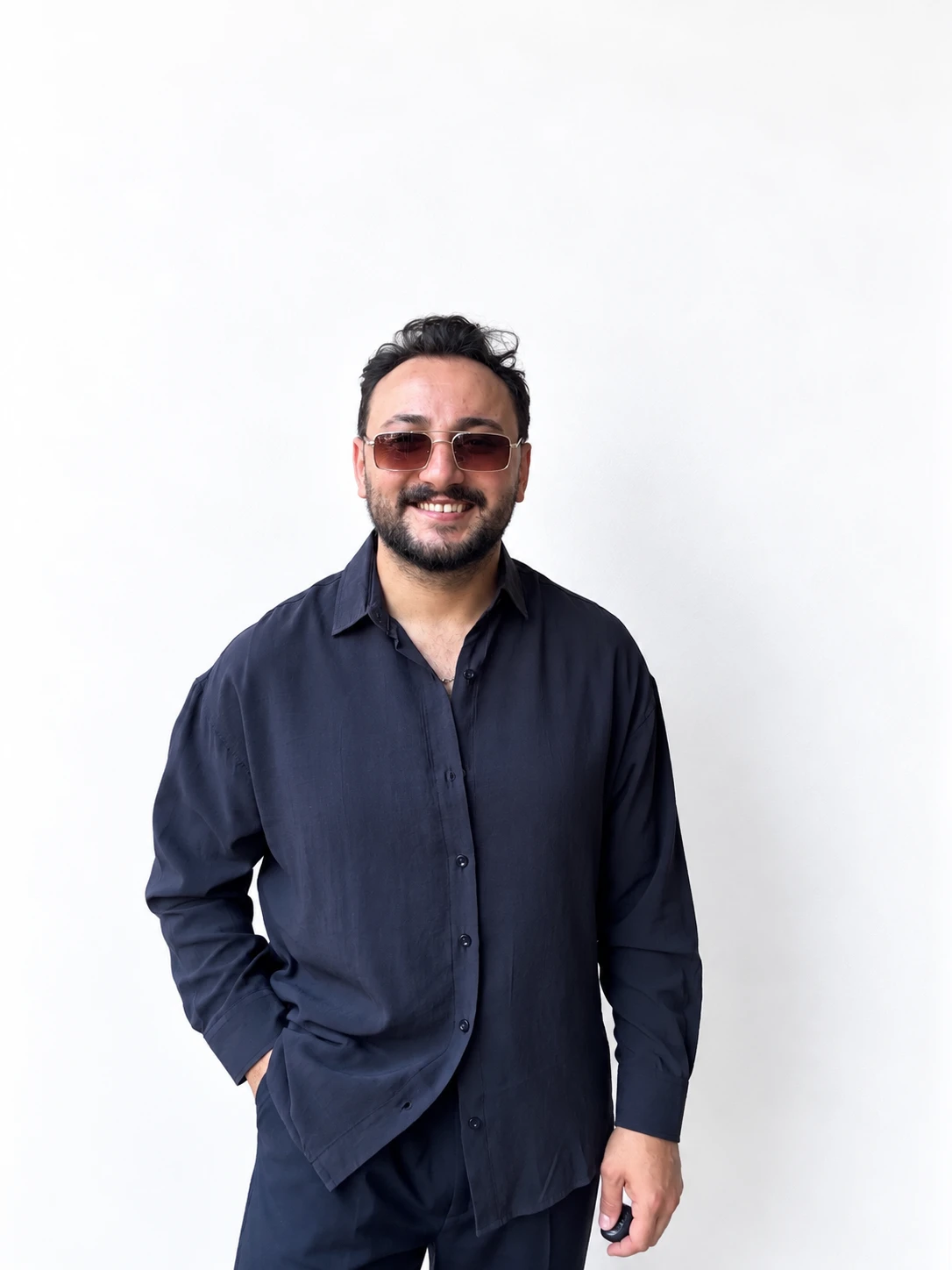 Tansel kumaş lacivert gömlek